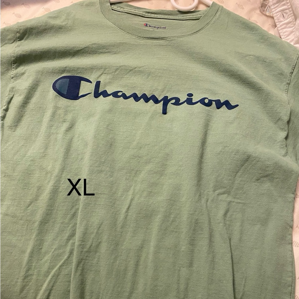 Champion men’s short sleeve tshirt